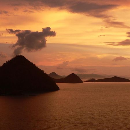 Waecicu Eden Beach Hotel Labuan Bajo Rum bild