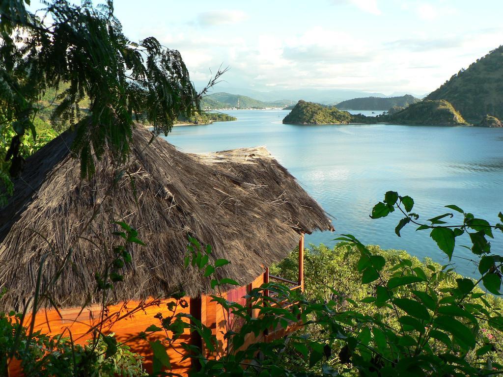 Waecicu Eden Beach Hotel Labuan Bajo Rum bild