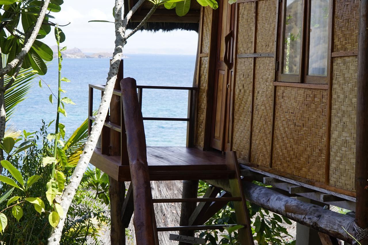Waecicu Eden Beach Hotel Labuan Bajo Exteriör bild