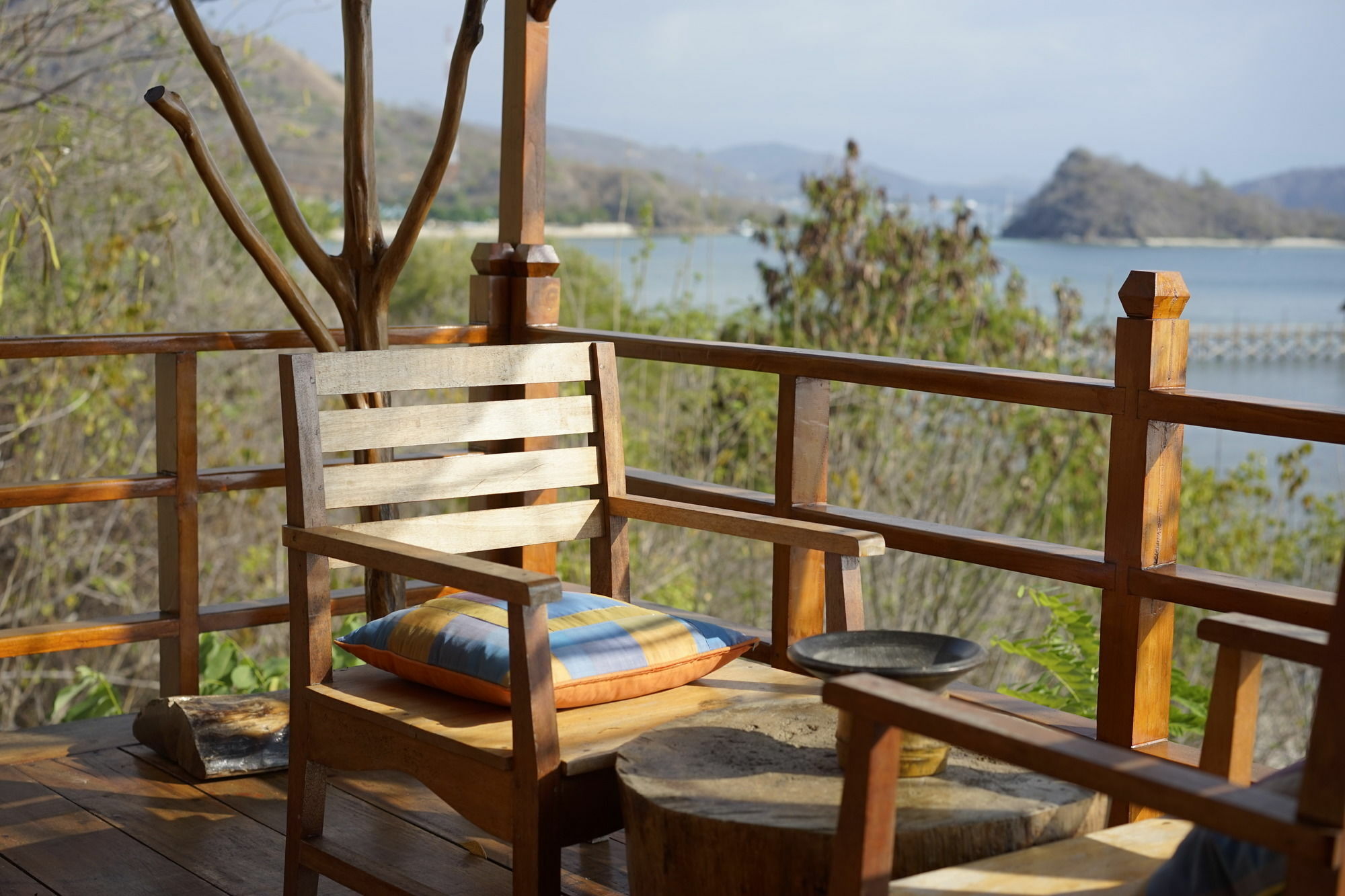 Waecicu Eden Beach Hotel Labuan Bajo Exteriör bild
