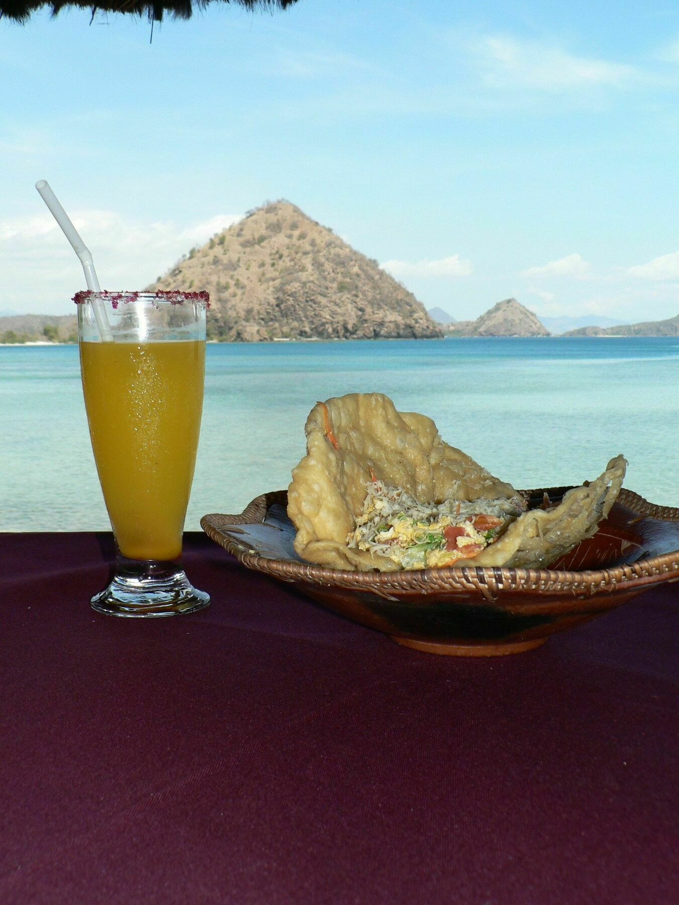 Waecicu Eden Beach Hotel Labuan Bajo Exteriör bild